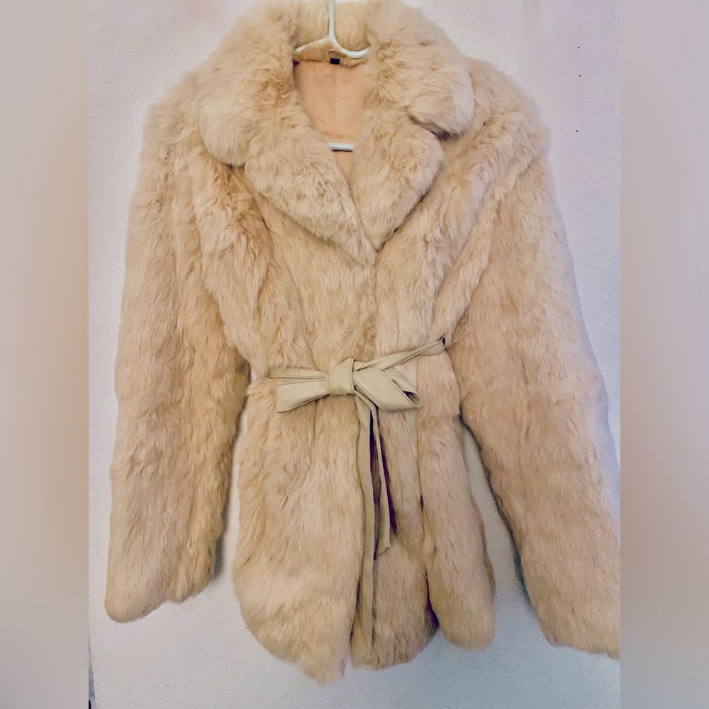 Beautiful Authentic Fur Jacket. Super cute on.